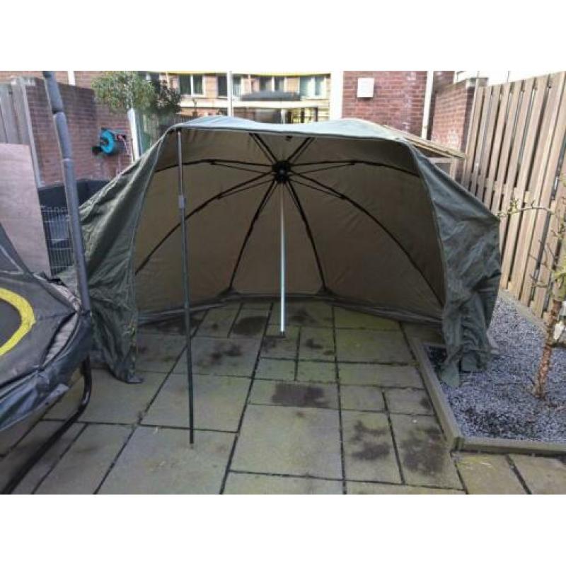 Fox Supa Brolly met overwrap