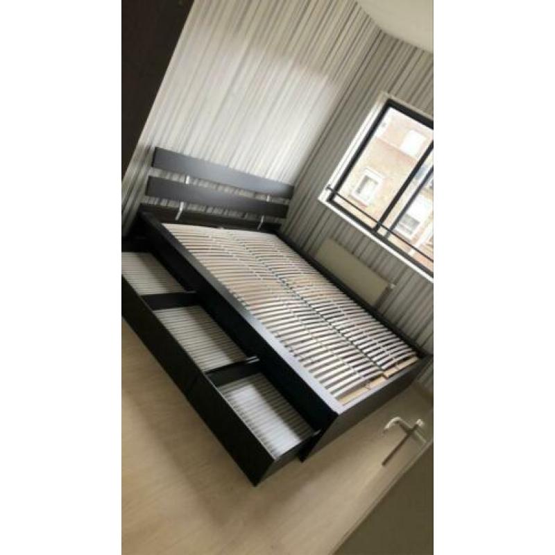 Ikea 2 persoons bed 180/200