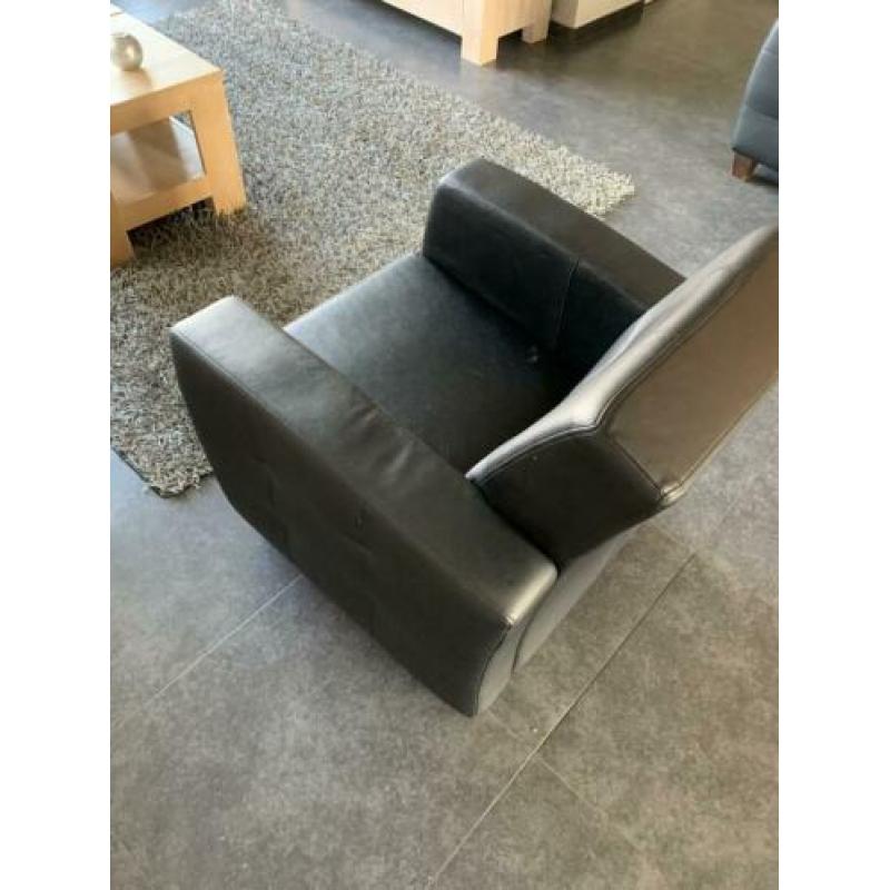 Zwarte stoel/ fauteuil