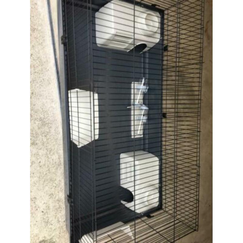 Konijnenkooi 140 cm nieuw