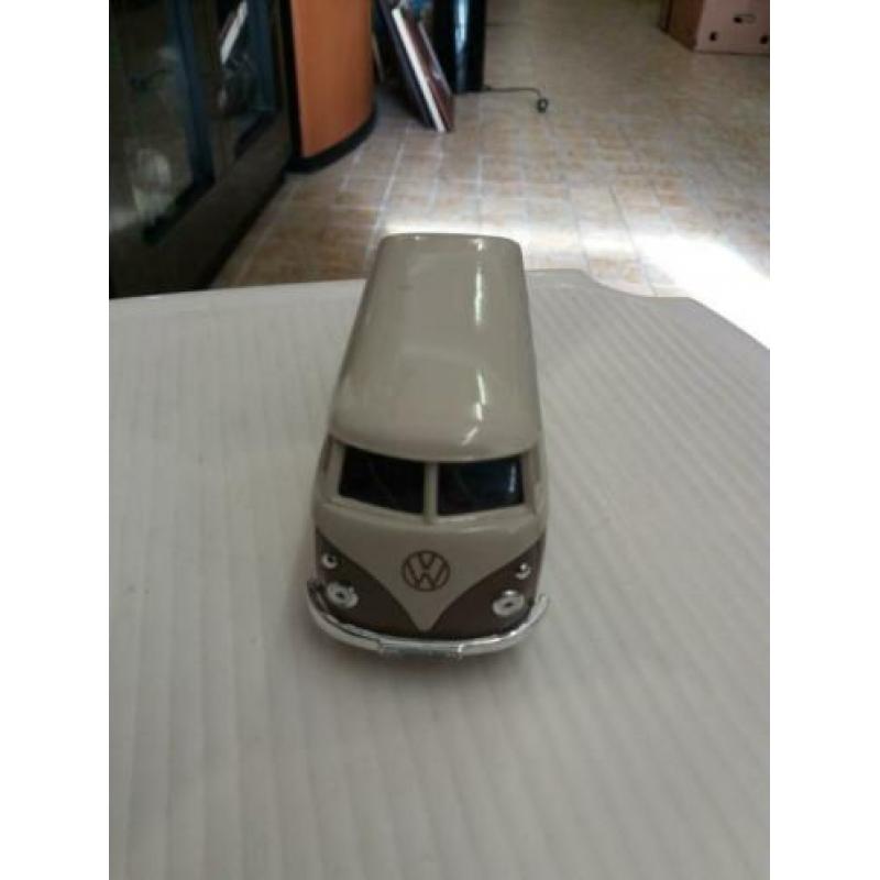 Model auto. Volkswagen busje Microbus (1962) Welly.
