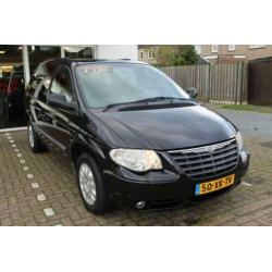 Chrysler Voyager 2.4i Business Edition * 7 persoons auto *
