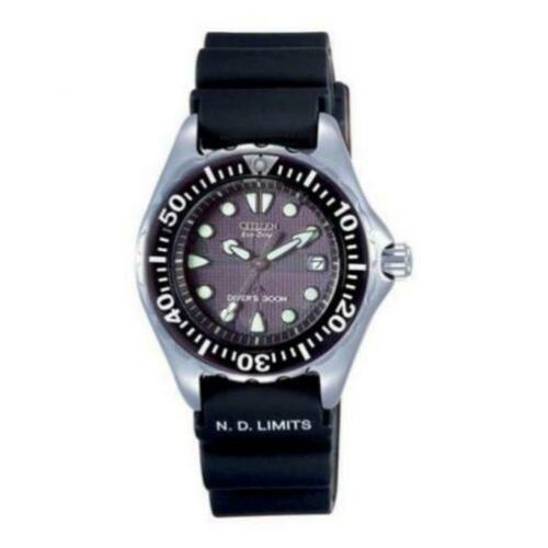 Citizen ecodrive ?? 300m.?? DAMES / kinder model ..........