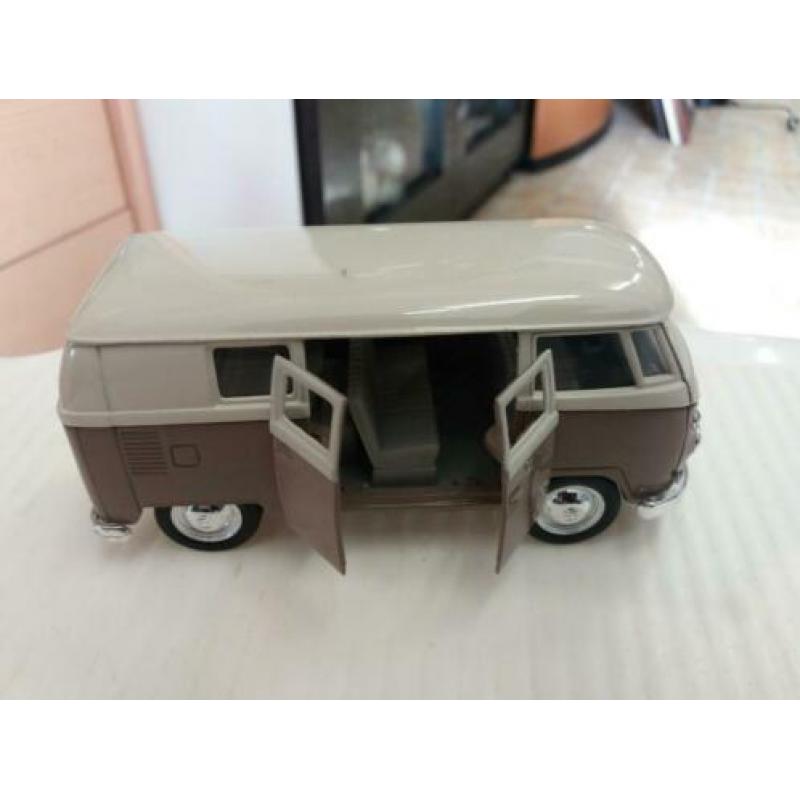 Model auto. Volkswagen busje Microbus (1962) Welly.
