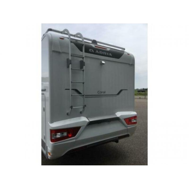 Adria Coral Plus S 670 SL 150pk luifel Level nw