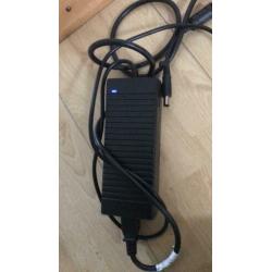 Adapter Voeding 19v 6.67A (lager kan ook) cp150