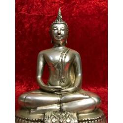 Innerlijke rust brons verzilverd buddha beeld