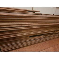 +/- 13 m2 massief eiken vloerdelen 19cm breed en 2 cm dik