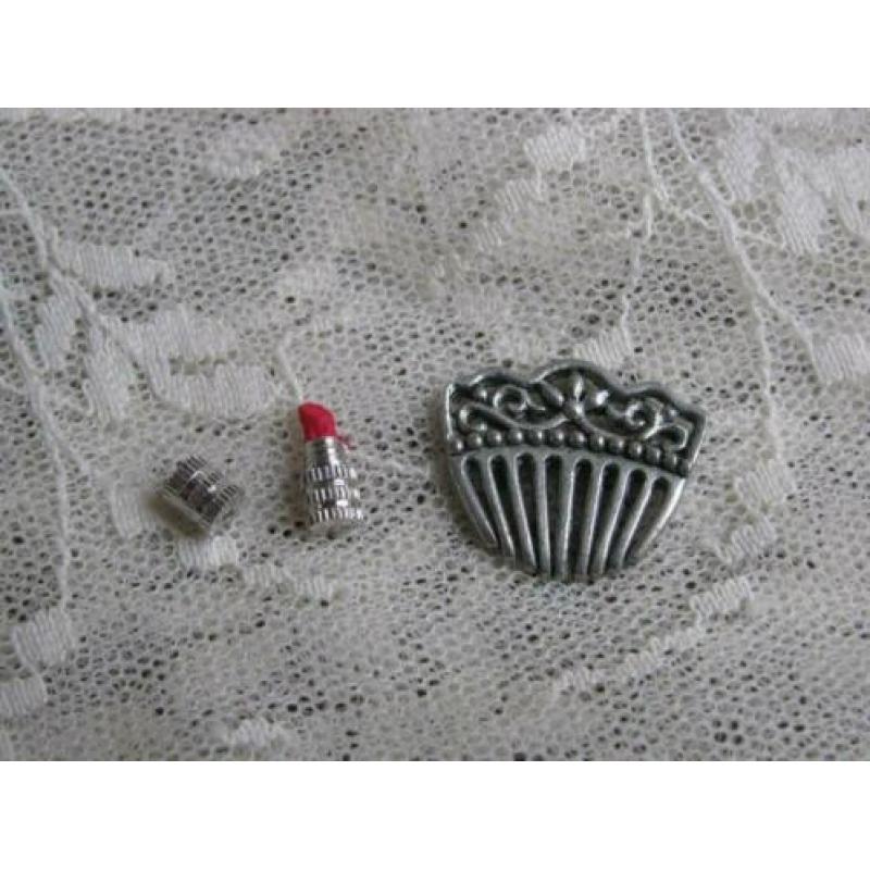 Miniatuur lippenstift & haarkam