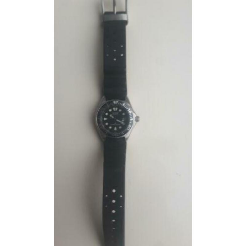 Citizen ecodrive ?? 300m.?? DAMES / kinder model ..........