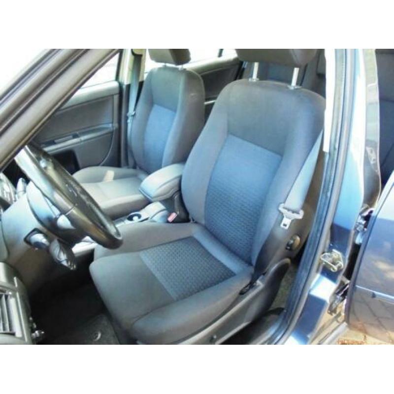 Ford Mondeo Wagon 2.0 inj. 16v 146-pk Automaat First Edition