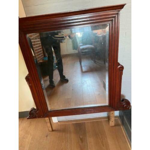 houten spiegel