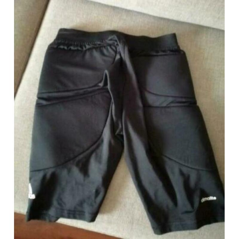 Onder keepersbroek