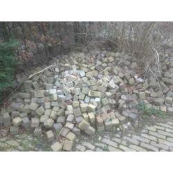 Gratis klinkers 10x10 en trottoirtegels 30x30