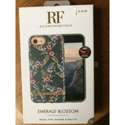Richmond & Finch iPhone 8/7 hoesje. Nieuw