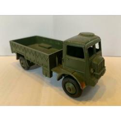 5 Dinky Toys