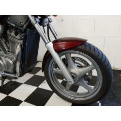 Suzuki VX 800 | Nette motor met cardan. | VX800