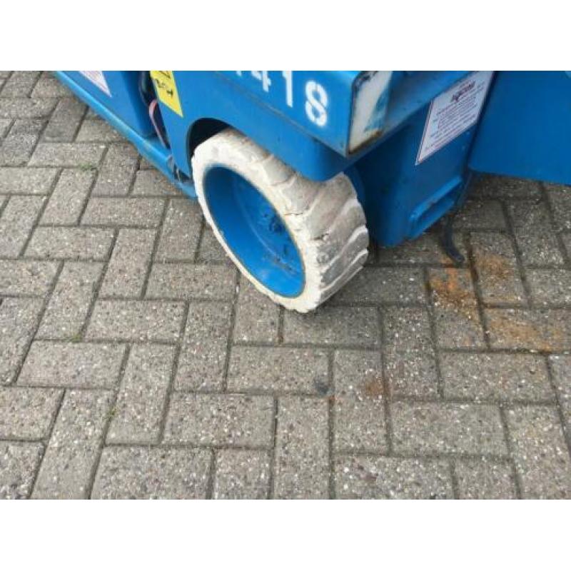 Genie GS2046 hoogwerker schaarhoogwerker 2000 (bj 2000)