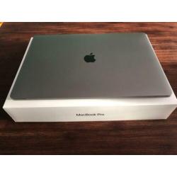 Apple MacBook Pro 2018 15,4" i7 2,6 GHz, 512GB met AppleCare