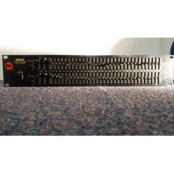 Equalizers Yamaha Behringer AB