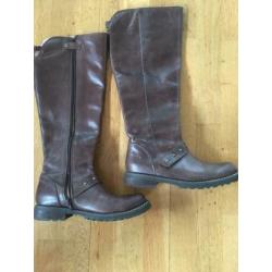 Donkerbruine leren Hush Puppies laarzen maat 37
