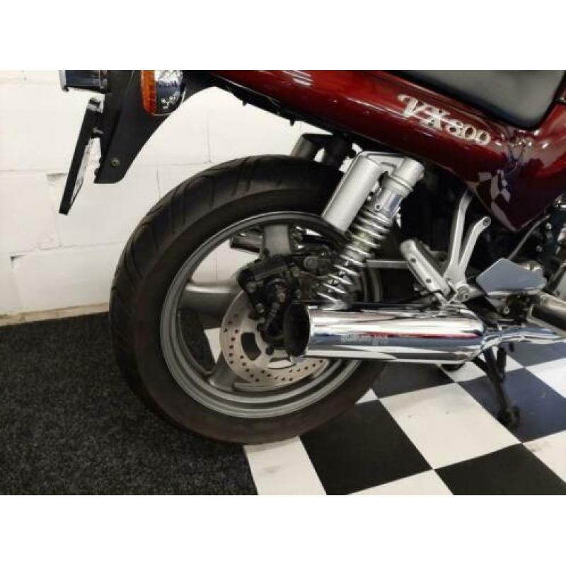 Suzuki VX 800 | Nette motor met cardan. | VX800