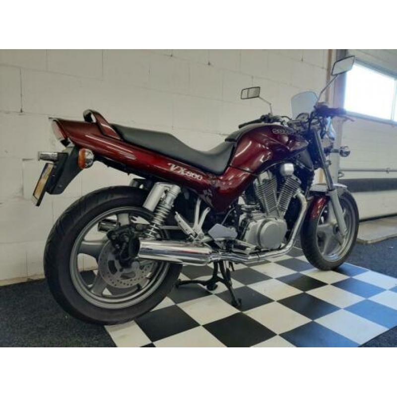 Suzuki VX 800 | Nette motor met cardan. | VX800