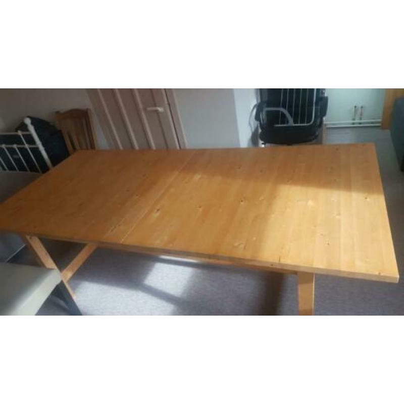 Massief houten eettafel - Uitschuifbaar