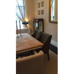 Rivièra Maison stijl eetkamerstoelen gecapitonneerd bruin x2