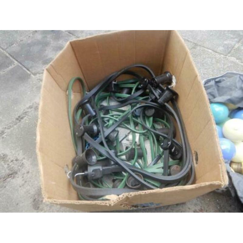 prikkabel met gekleurde lampjes