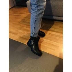 Zwarte laarsjes boots maat 36