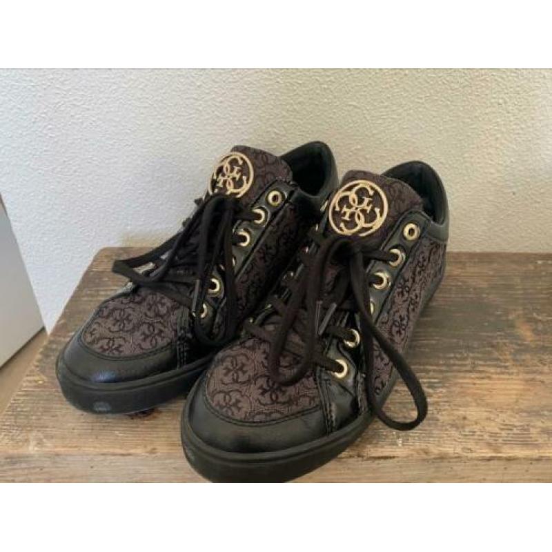 Guess sneakers te koop, Maat 40