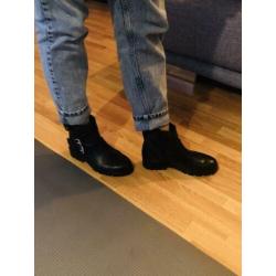 Zwarte laarsjes boots maat 36