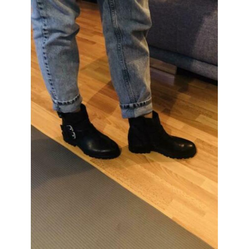 Zwarte laarsjes boots maat 36