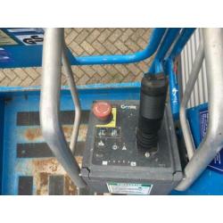 Genie GS2046 hoogwerker schaarhoogwerker 2000 (bj 2000)