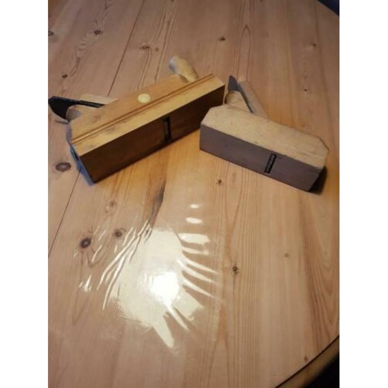2 blokschaven te koop