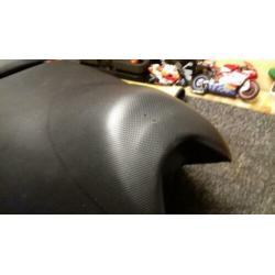 aprilia sr 50 zadel