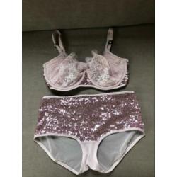 Victoria’s secret kanten bh 75DD en pailetten slip S