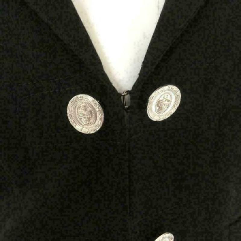 3798 Zwart colbertje jasje ONLY; Mt=S Nieuwstaat