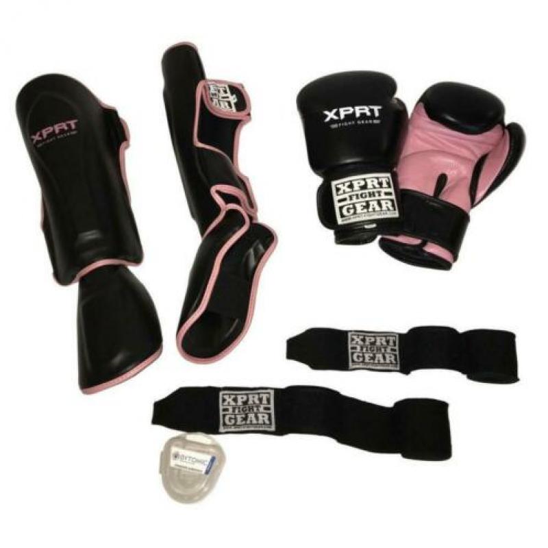XPRT KICKBOKS SET bokshandschoenen bandage scheenbeschers