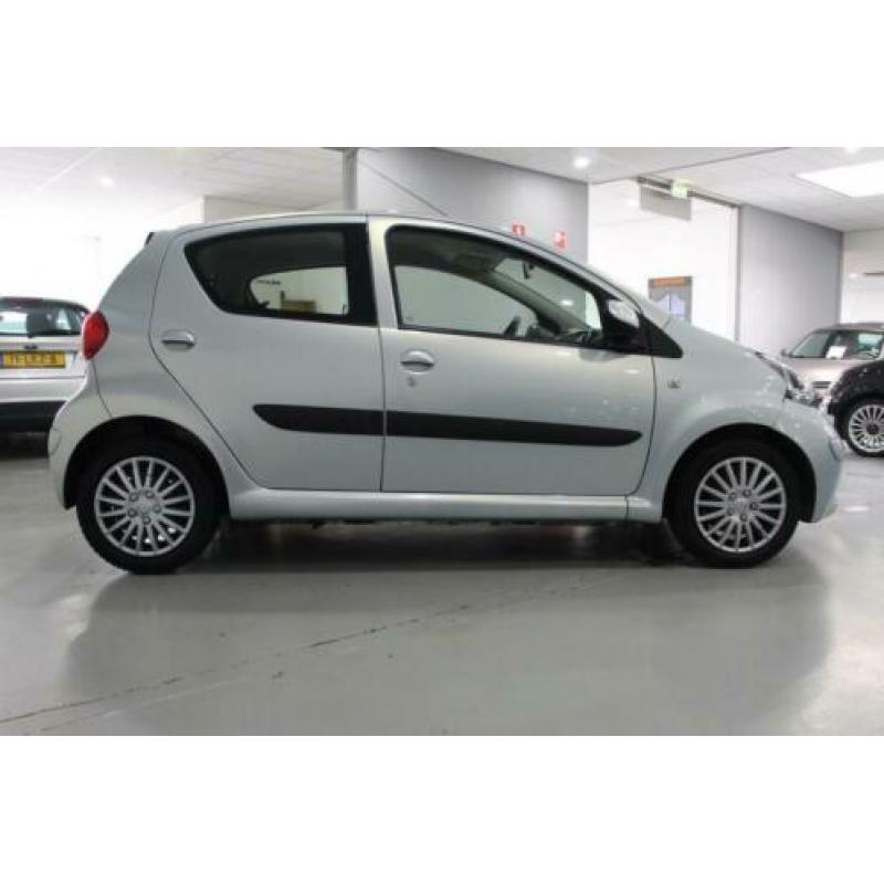 Toyota Aygo 1.0-12V Airco, Stuurbek, 5 Deurs, NW APK!