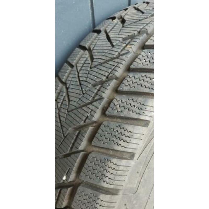 Set Vredestein winterbanden 17 inch Opel Mokka X ZGAN