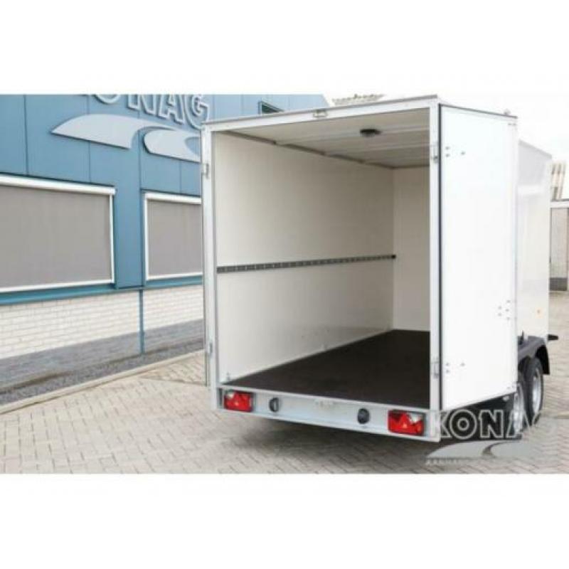Konag Proline Poly + gesloten aanhangwagen met deuren