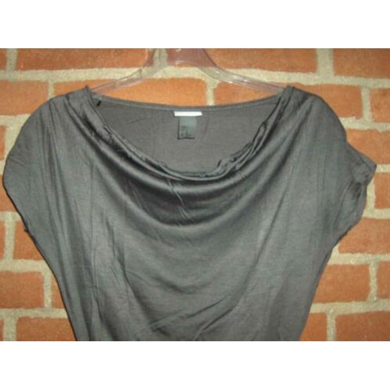 Grijs T-Shirt H&M mt XS (941)