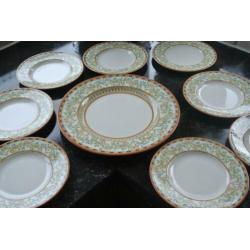 <Wedgwood/Johnson Brothers Lemon Tree Gebakset >
