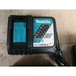 Makita DC18RA / DC18RC oplader / snellader voor 14.4v / 18v