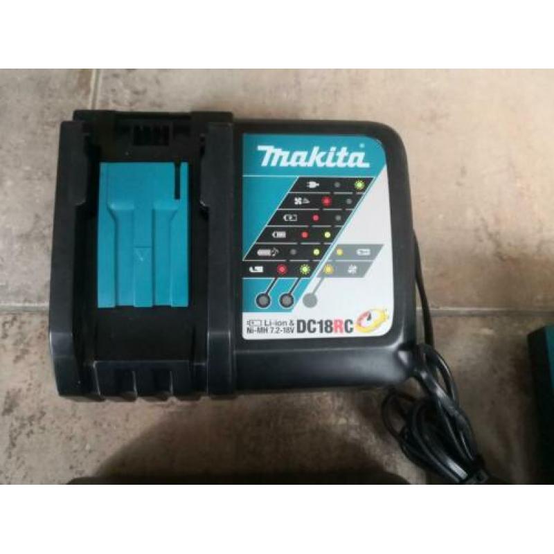 Makita DC18RA / DC18RC oplader / snellader voor 14.4v / 18v