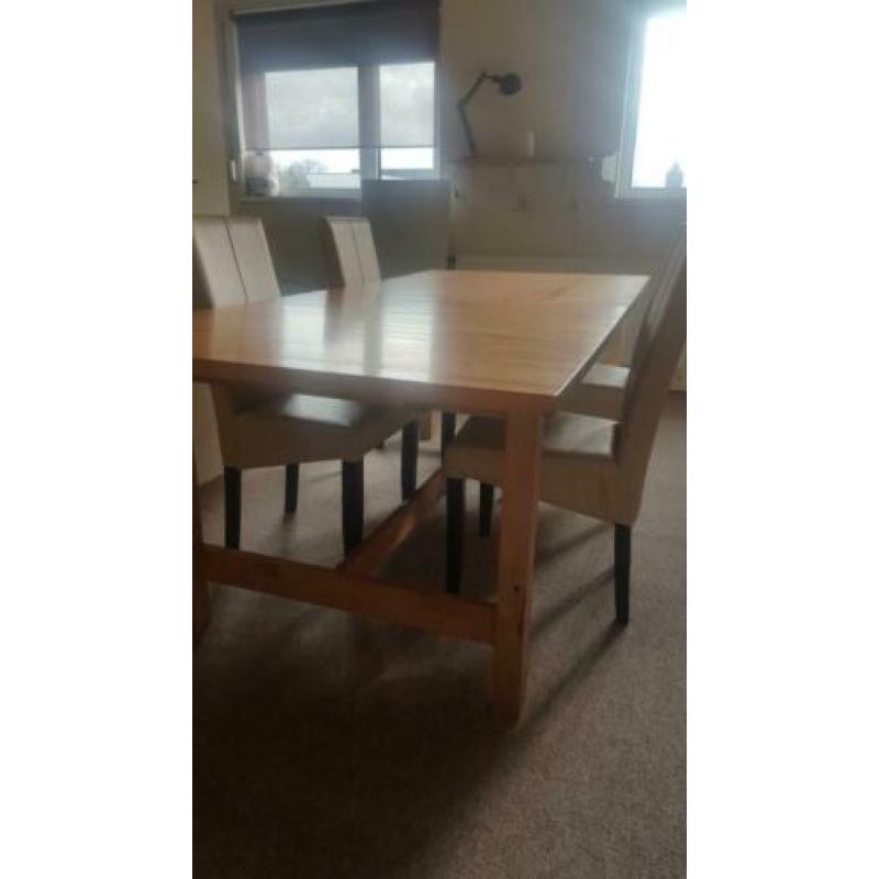 Massief houten eettafel - Uitschuifbaar