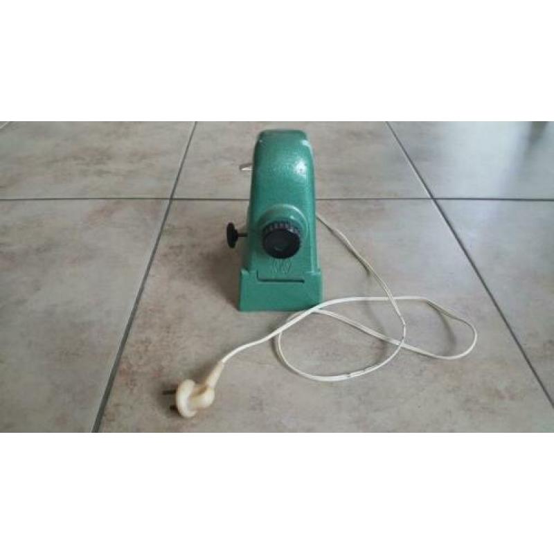 70. Antiek toverlantaarn Slide bakeliet lamp projector Tzk