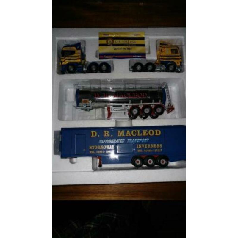 CORGI CC99165 D.R.Macleod of Stornoway Trucks & Trailers Set